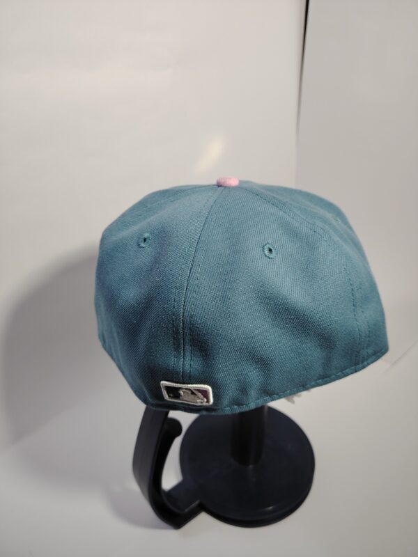 NewEra NY Rosa 59fifty 7 1/4 - Imagen 4