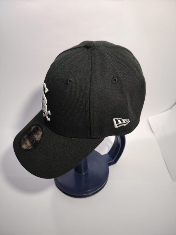 NewEra SoX Negro 9forty - Imagen 3