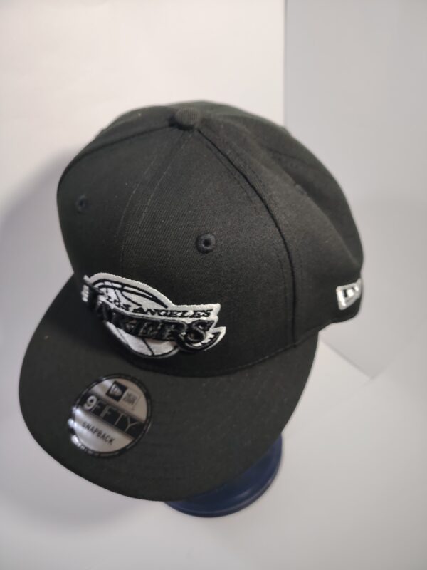 NewEra Lakers Negra 9fifty - Imagen 2